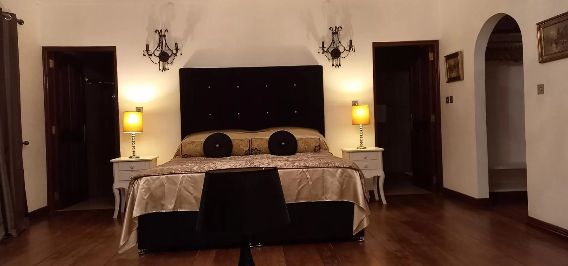 Hotel Petit Amour Villa, Seychelles Victoria